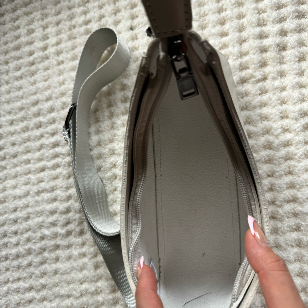 ASOS bag / purse - Picture 2 of 3